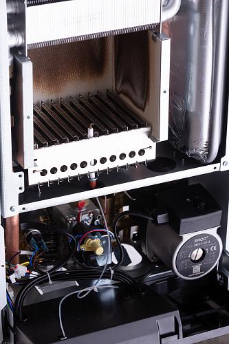 Moguchi GBL15F Настенный газовый двухконтурный котел